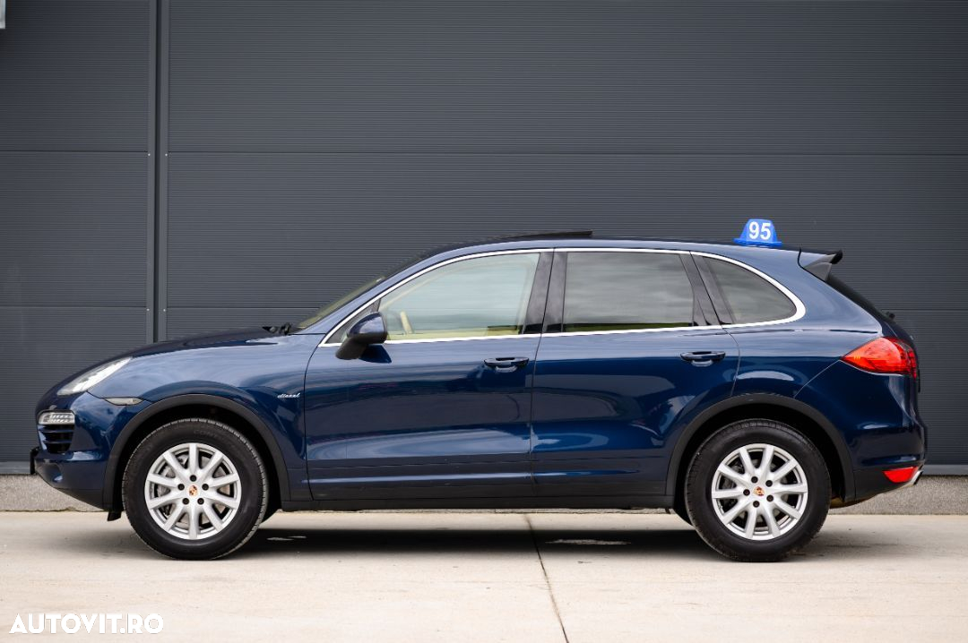 Porsche Cayenne Diesel Tiptronic S - 9