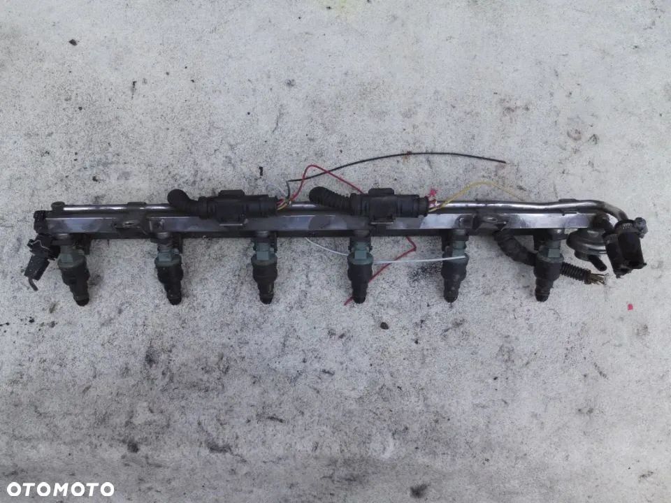 BMW E39 520i M52 LISTWA WTRYSKOWA 0280150415 KOMPLET - 1