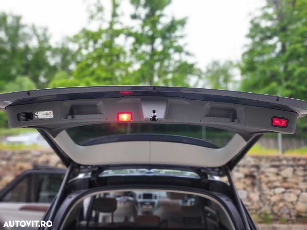 Mercedes-Benz ML 350 BlueTEC 4MATIC 7G-TRONIC Edition 1 - 8