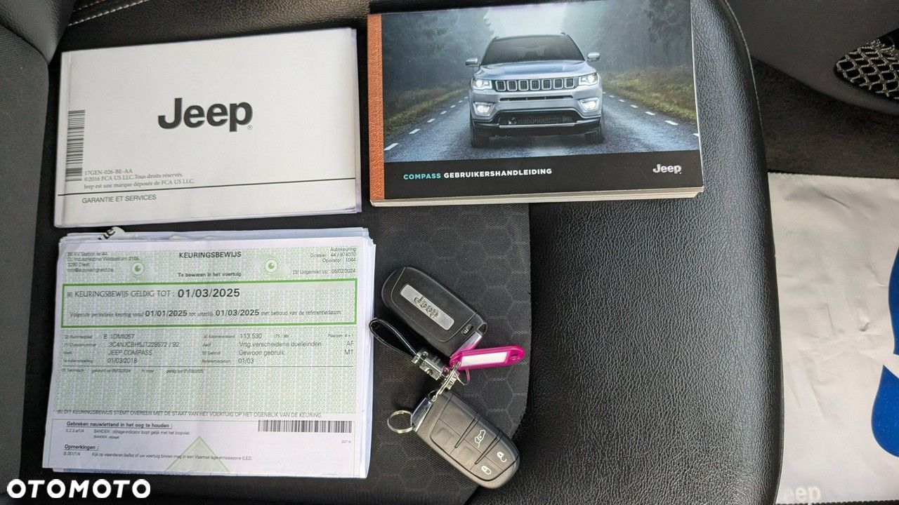 Jeep Compass - 24