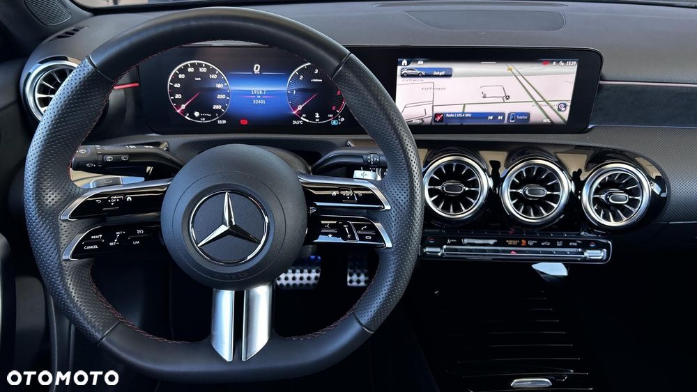 Mercedes-Benz Klasa A 220 d AMG Line 8G-DCT - 17