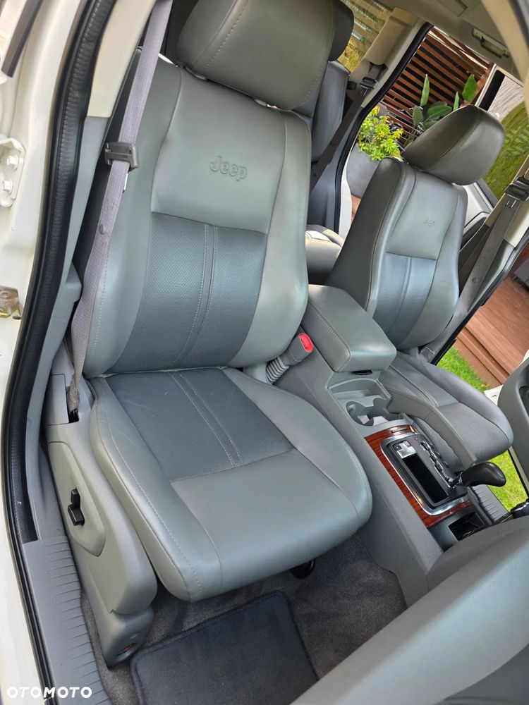 Jeep Grand Cherokee 5.7 V8 Limited - 24