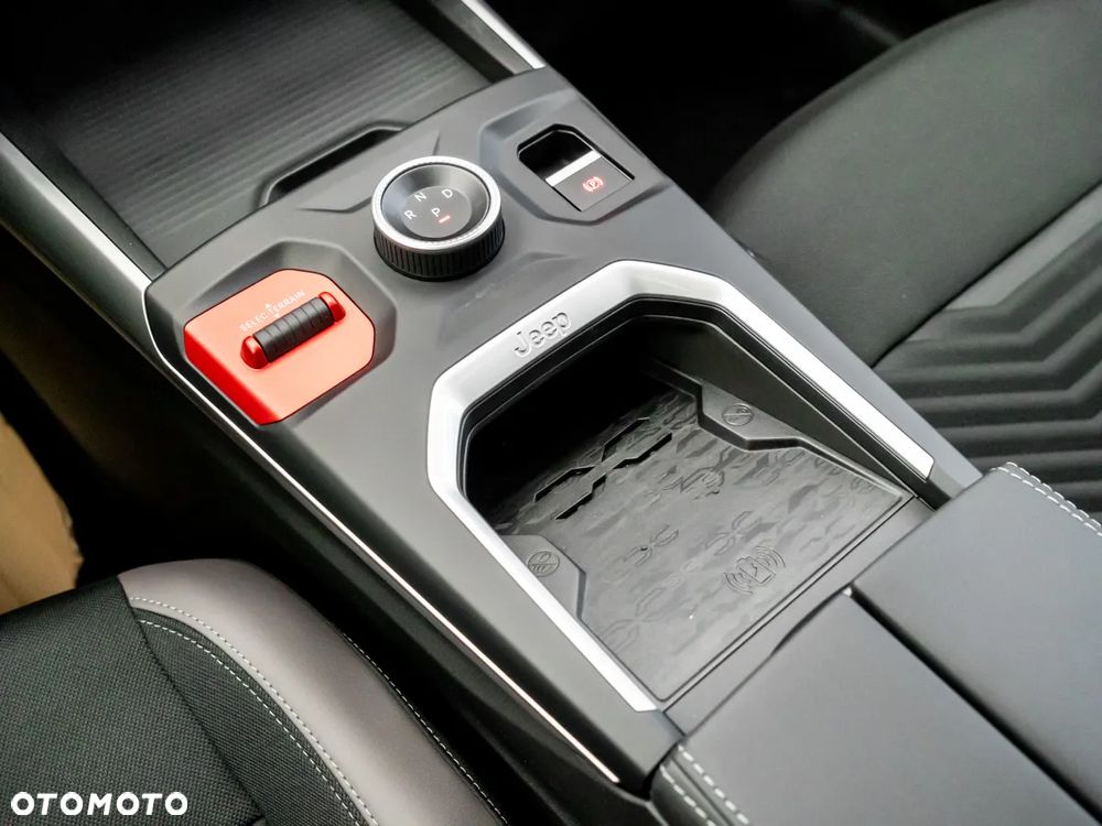Jeep Compass ver-1-2-t3-mhev-first-edition-fwd-dct - 25