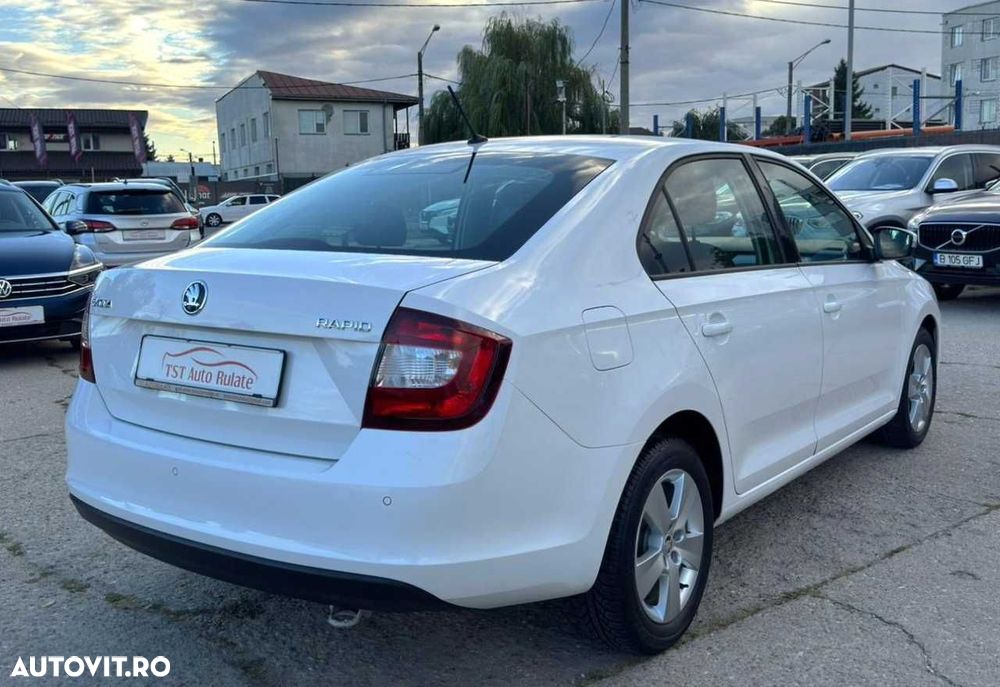 Skoda RAPID - 8