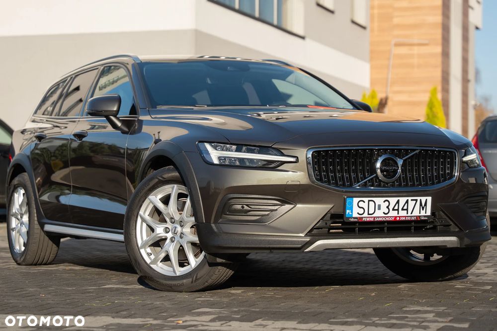 Volvo V60 Cross Country D4 AWD Geartronic Pro - 6