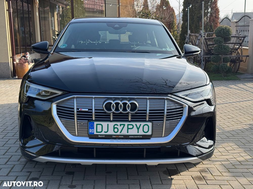 Audi e-tron 50 quattro S line - 1