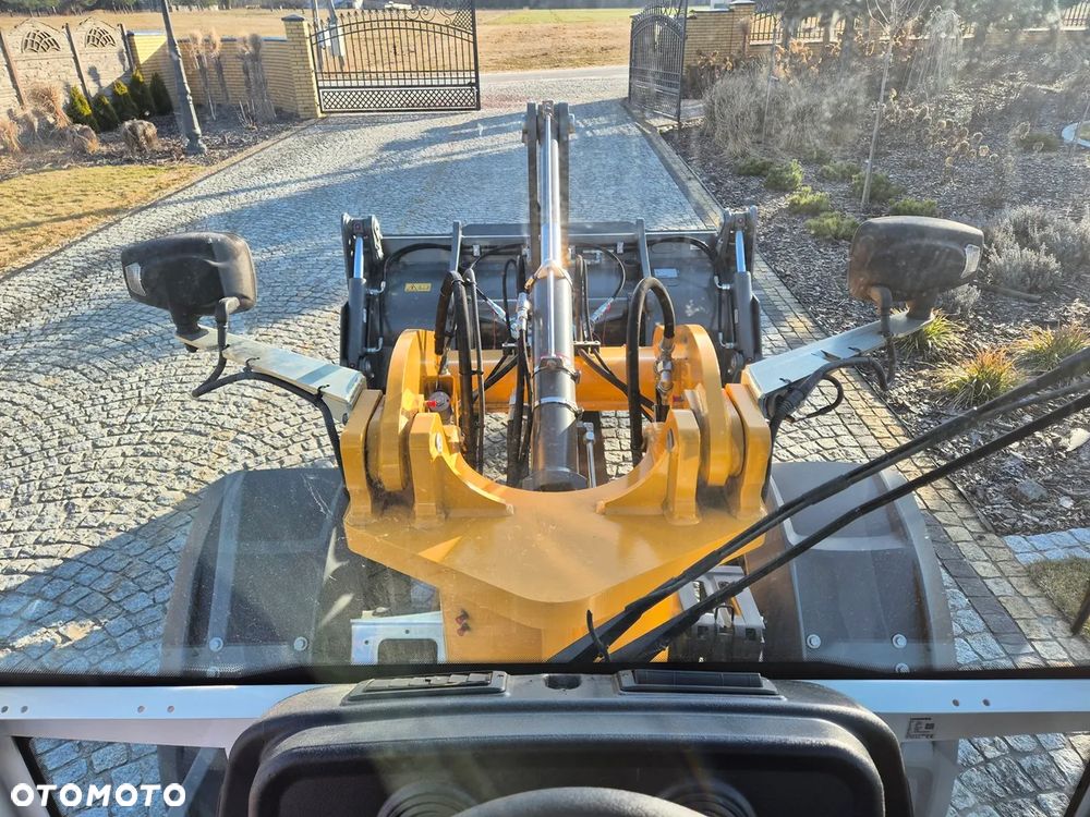 Liebherr 504 COMPACT - 18