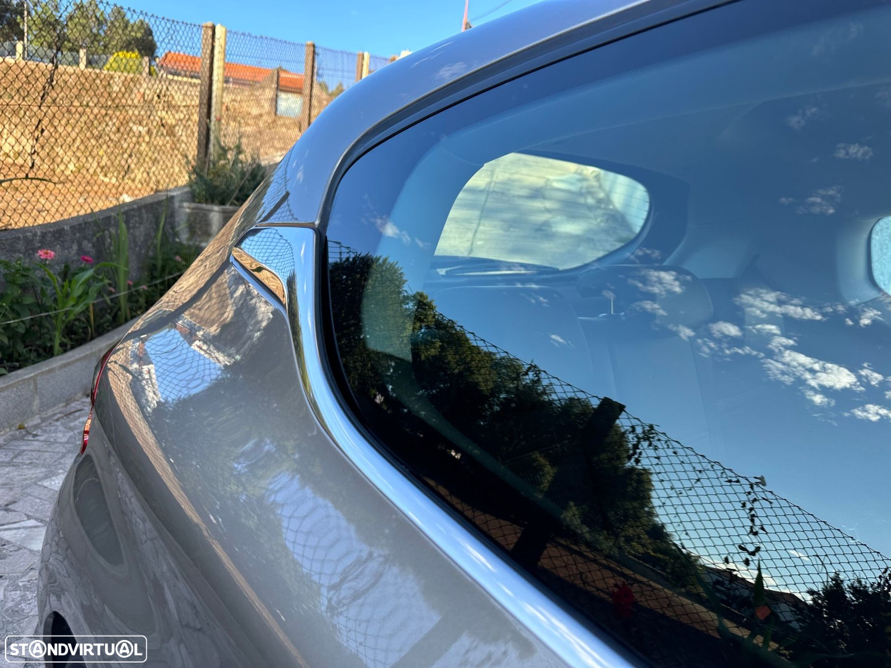 Peugeot 208 1.2 VTi Allure - 11