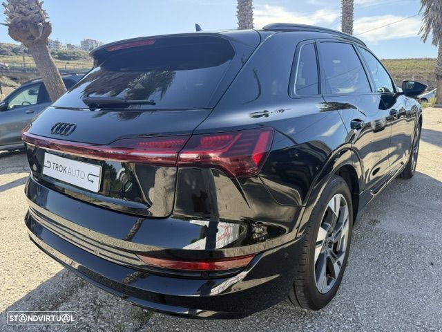Audi e-tron 55 quattro - 13