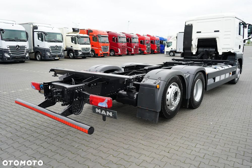 MAN TGS / 26.440 / E 5 / RETARDER / PEŁNY ADR / BDF / 7,15 M , 7,45 M / OŚ SKRĘTNA - 30