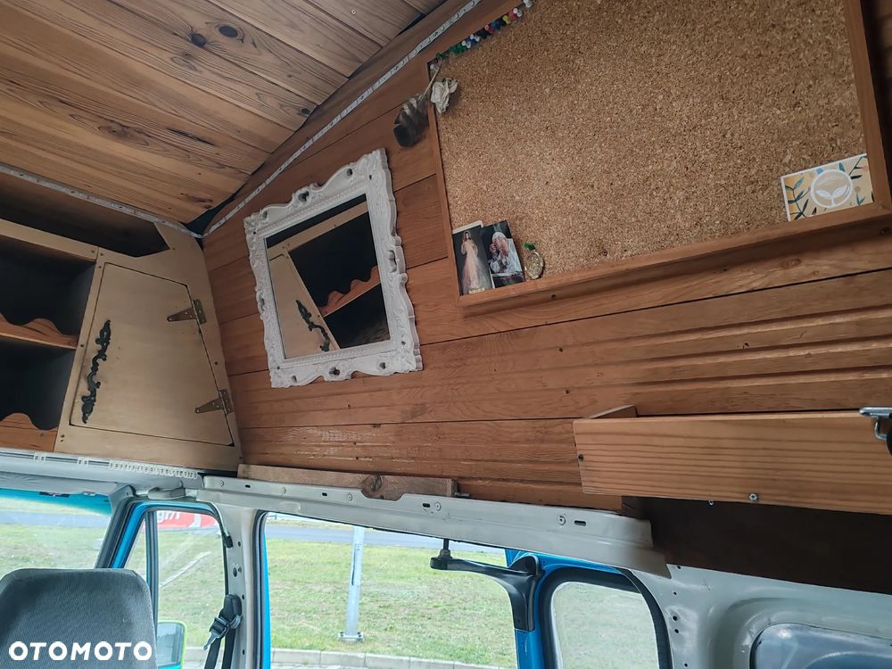 Ford Transit - 20