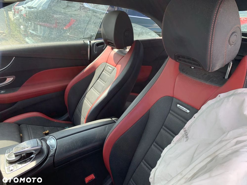 Mercedes-Benz Klasa E AMG 53 4Matic+ AMG Speedshift TCT-9G - 15