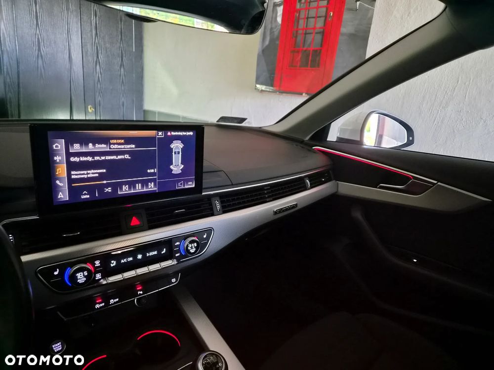 Audi A4 Avant 35 TFSI mHEV - 19