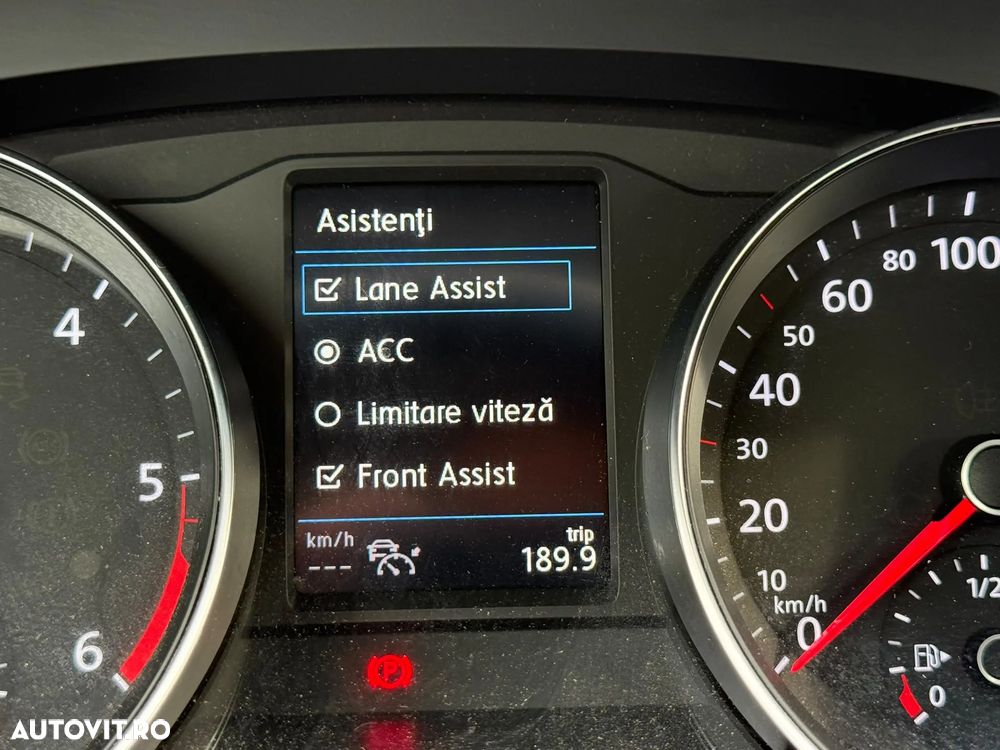 Volkswagen Passat 2.0 TDI SCR DSG Elegance - 13