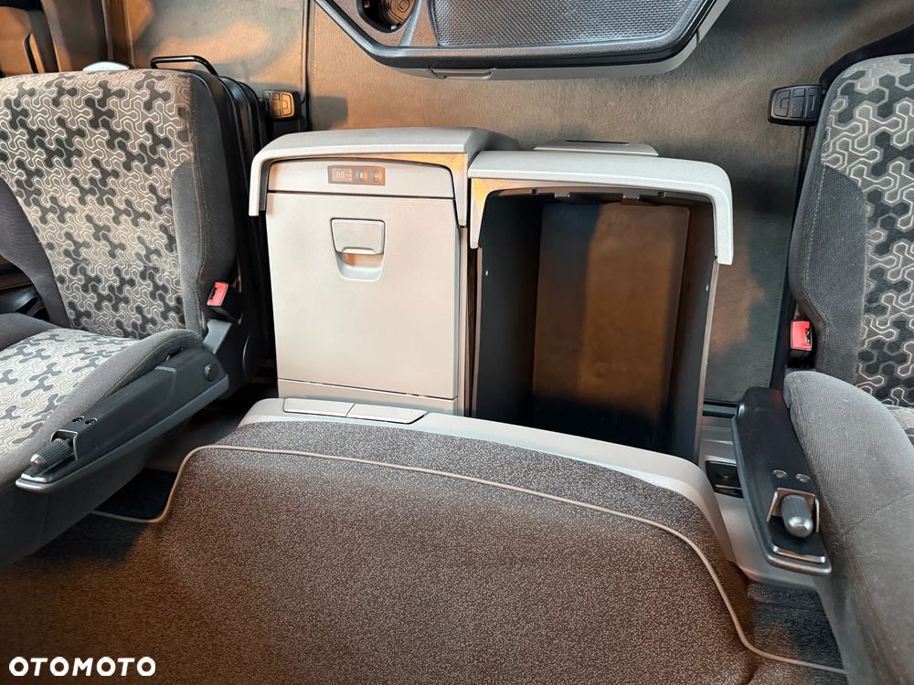 Scania S460/KLIMA P./RETARDER/NAVI/FULL LED/SPROWADZONA /1200 L - 34