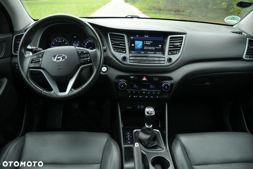Hyundai Tucson 1.6 GDi 2WD Select - 24