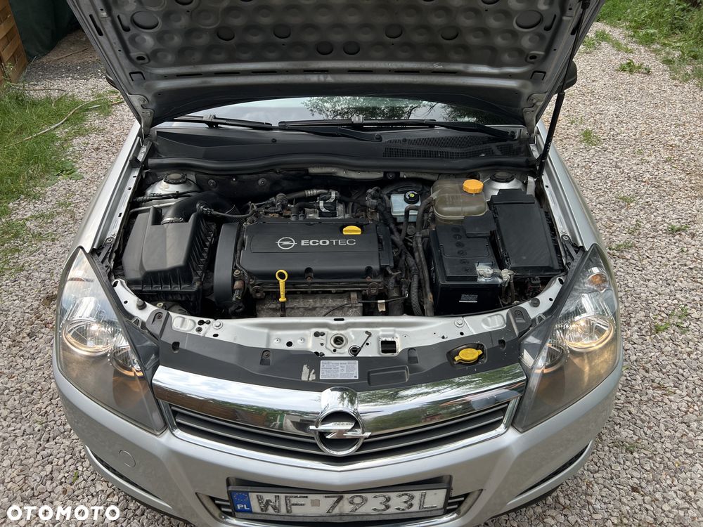 Opel Astra 1.6 - 8