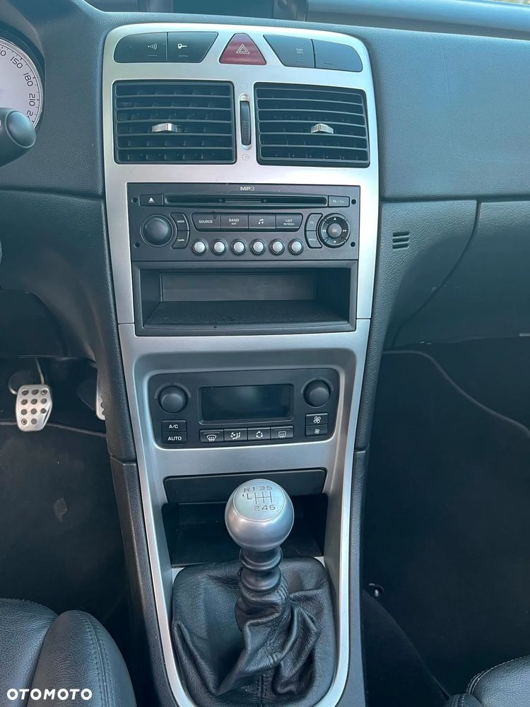 Peugeot 307 CC 2.0 HDi Intense - 14