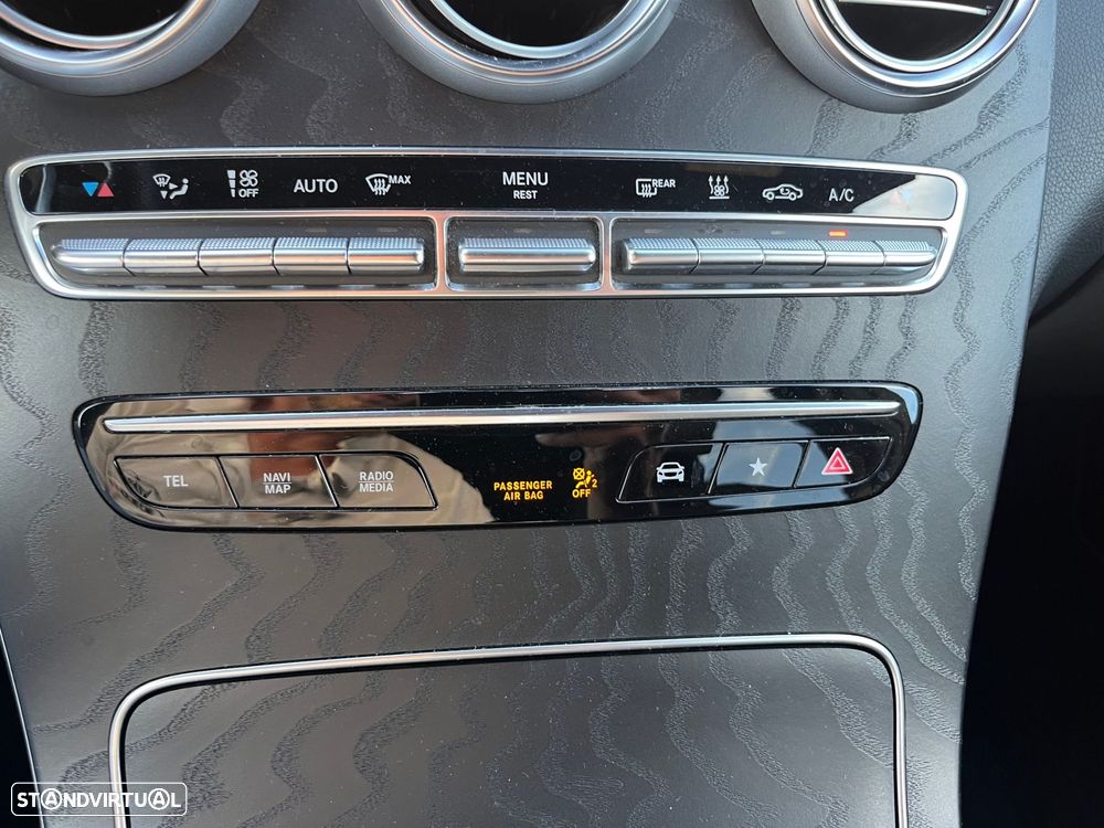 Mercedes-Benz GLC 300 - 30