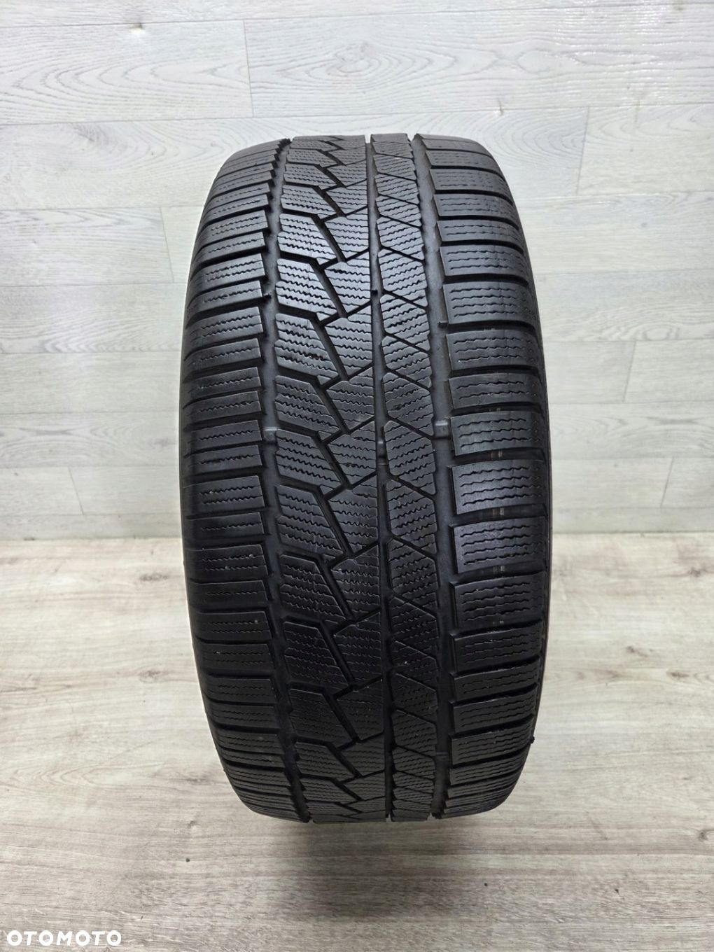Opona zimowa Continental WinterContact TS 860 S 235/45R18 94 V - 1