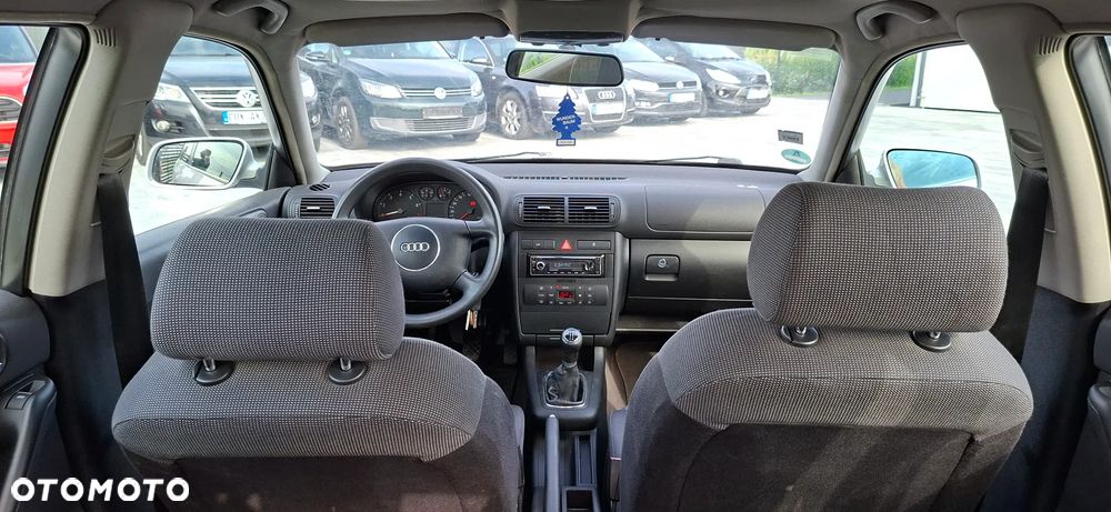 Audi A3 Sportback 1.6 Ambition - 15