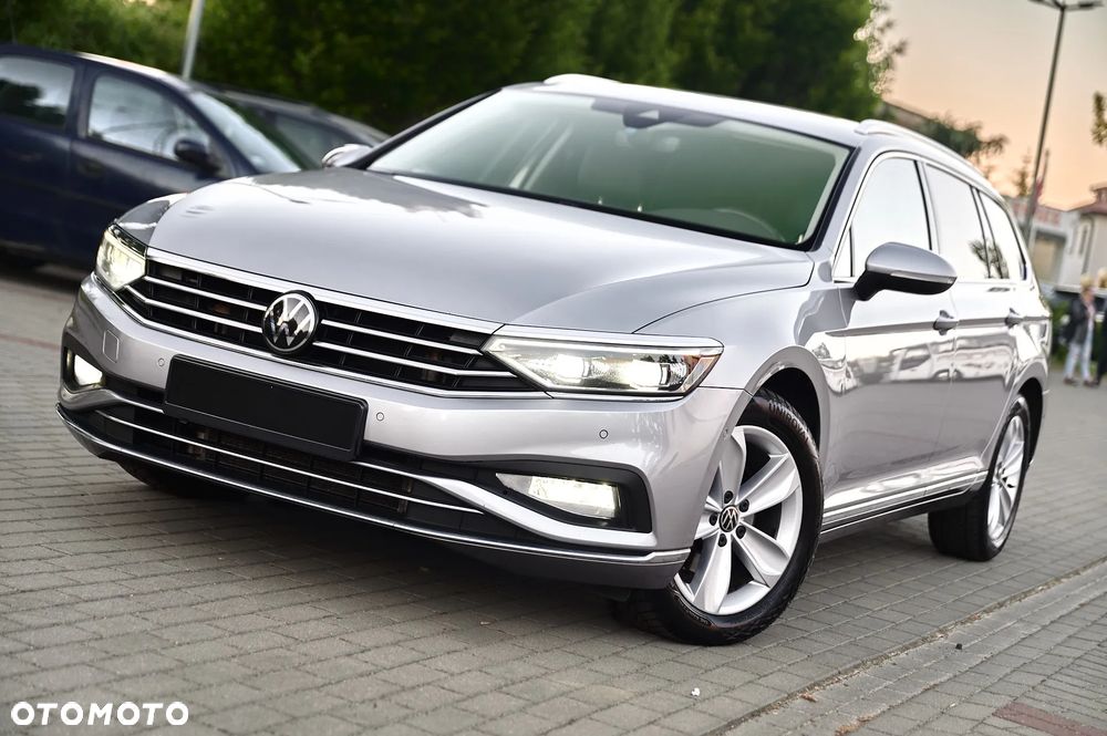Volkswagen Passat - 20