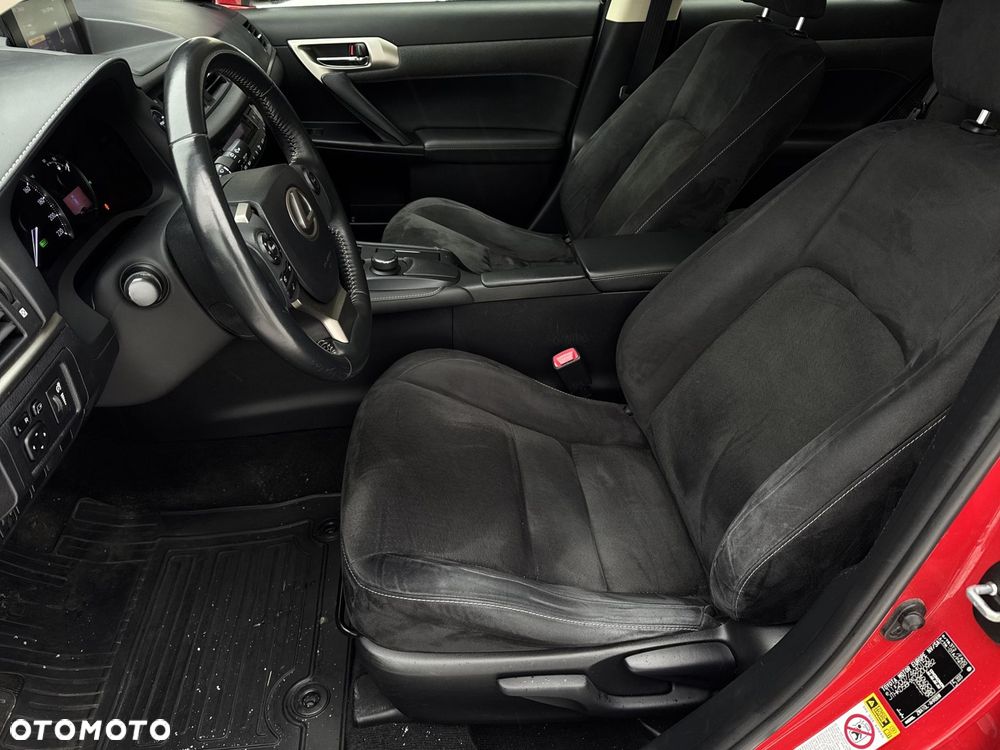 Lexus CT 200h Classic - 13