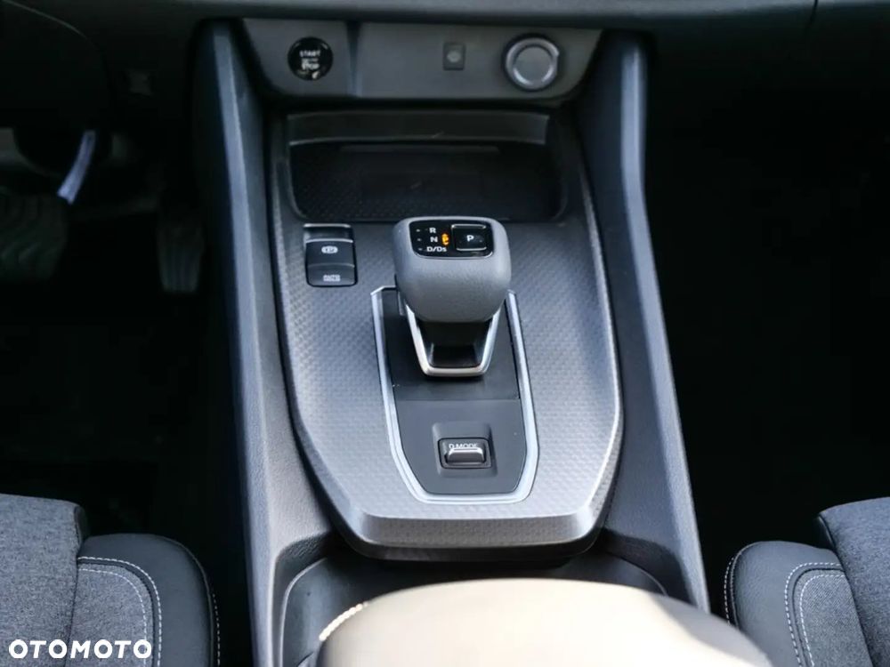 Nissan Qashqai 1.3 DIG-T MHEV N-Connecta Xtronic - 6