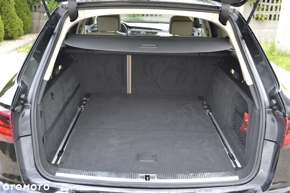 Audi A6 Allroad - 16