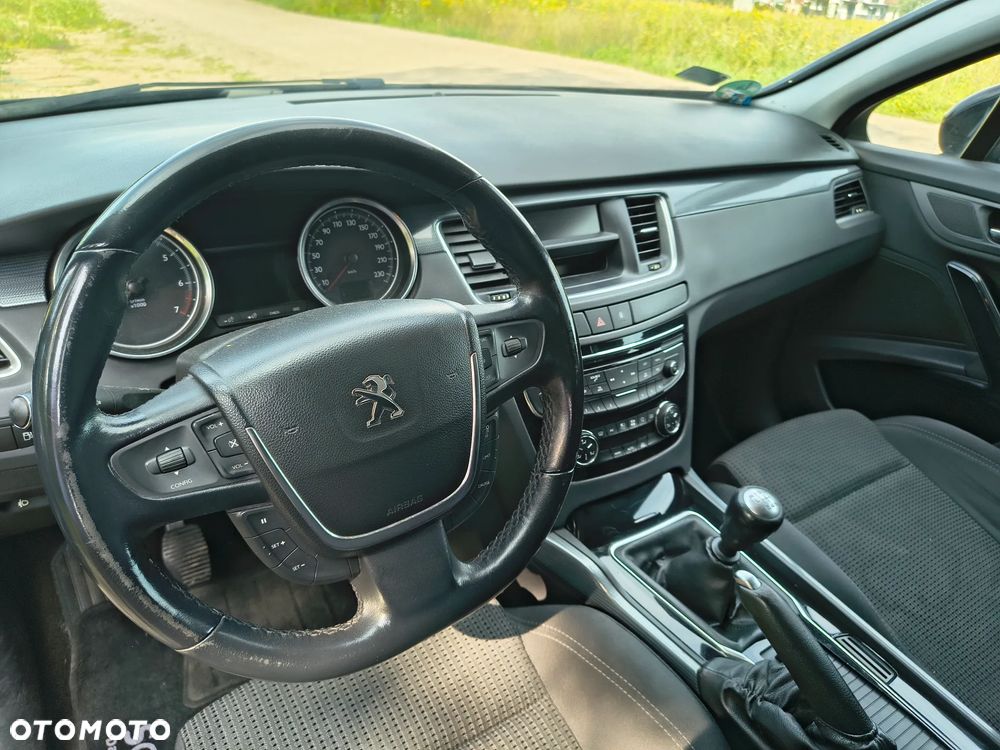 Peugeot 508 - 8
