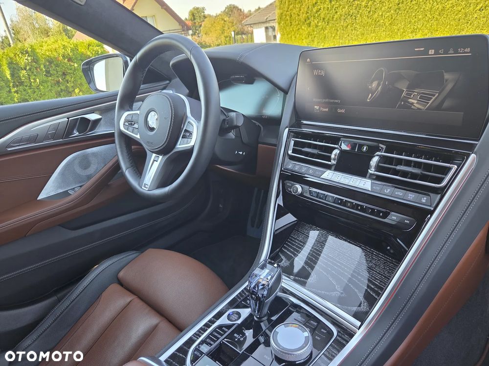 BMW Seria 8 840d xDrive mHEV - 9