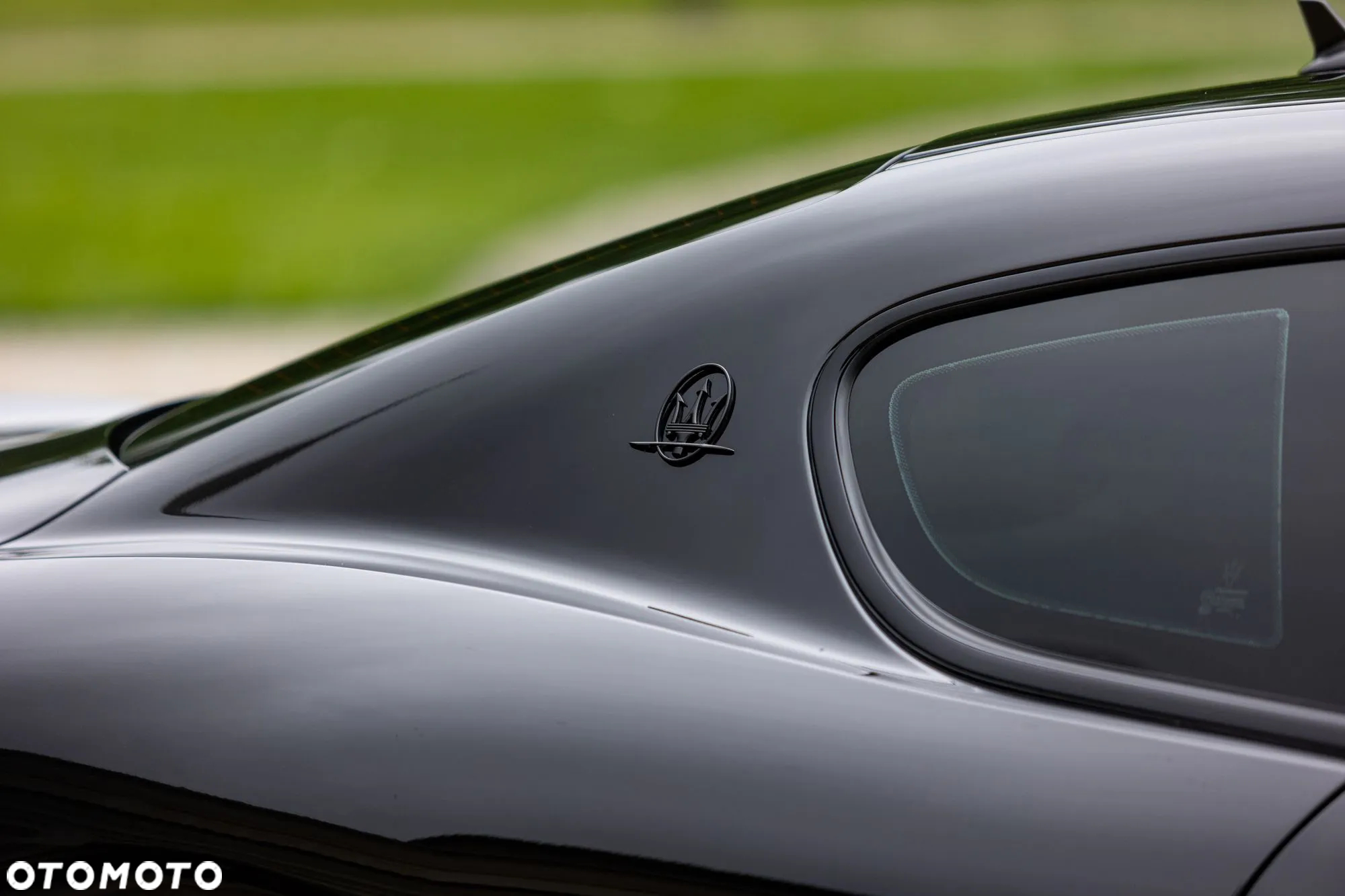 Maserati GranTurismo S Automatik - 12