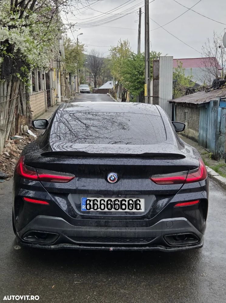 BMW Seria 8 - 4