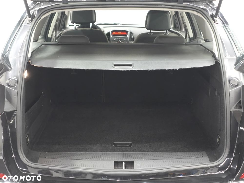 Opel Astra 1.4 ecoFLEX - 23