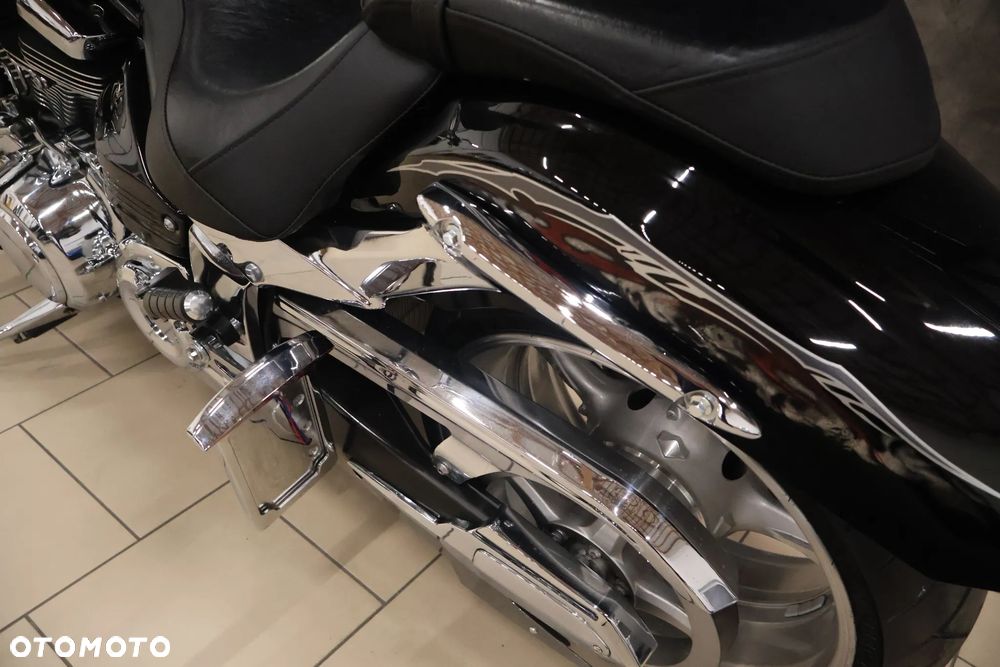 Yamaha XV - 28