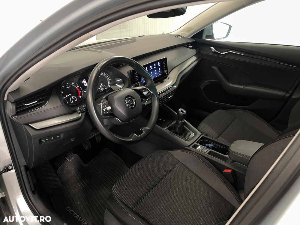 Skoda Octavia 1.5 TSI Ambition - 4