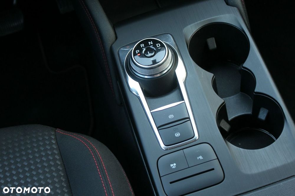 Ford Kuga 2.5 Duratec FHEV ST-LINE - 16