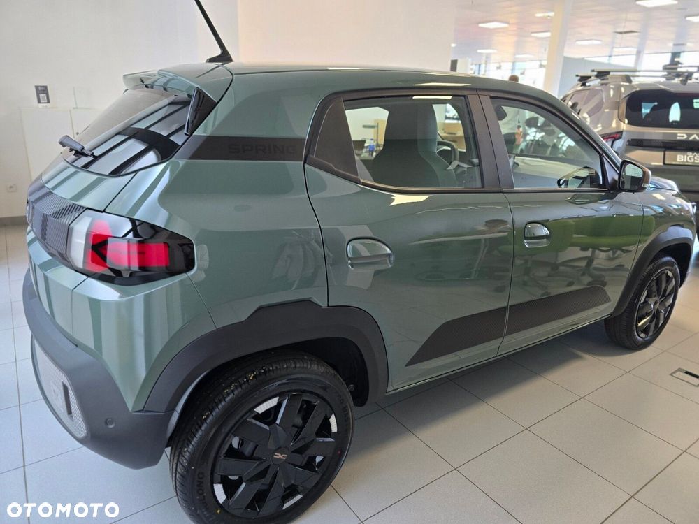 Dacia Spring Electric 24.3kWh 100 Extreme - 8