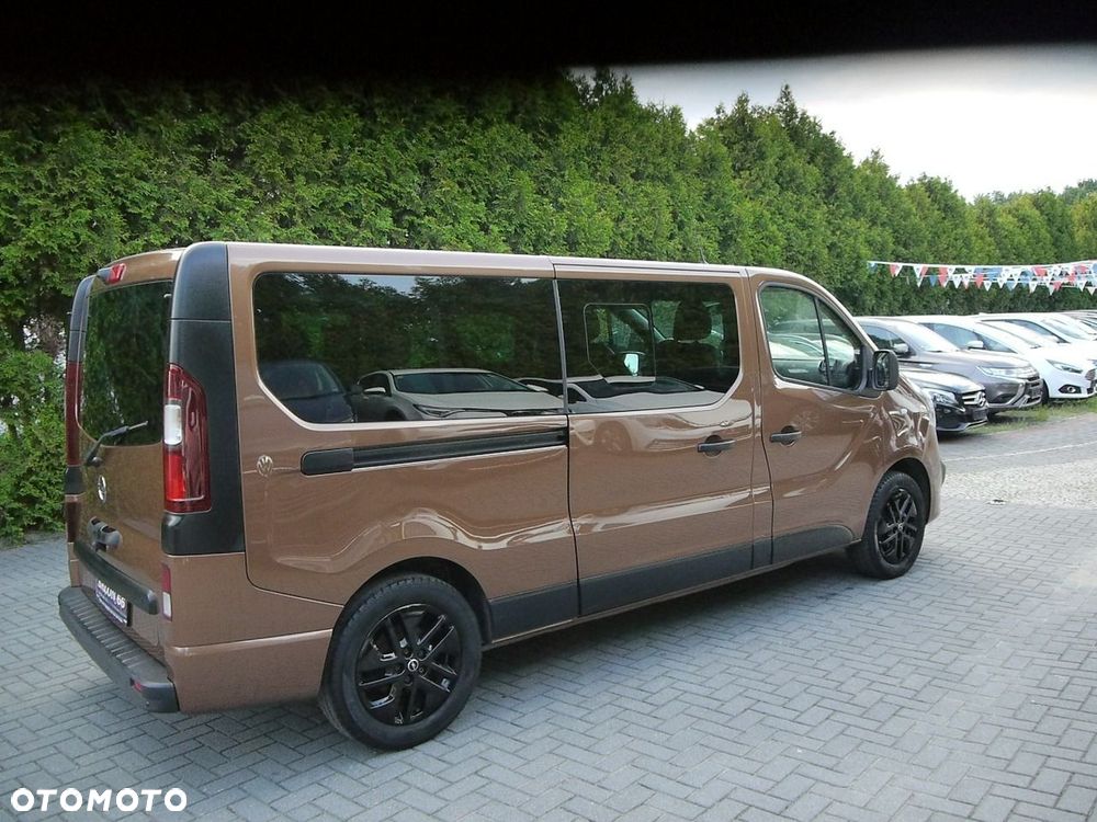 Opel Vivaro - 11