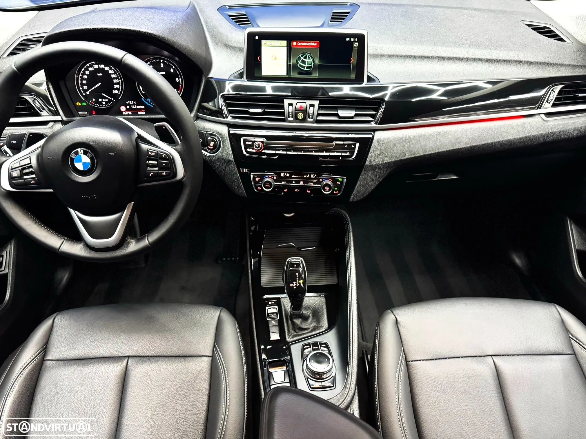 BMW X1 18 d sDrive Auto Line Sport - 25