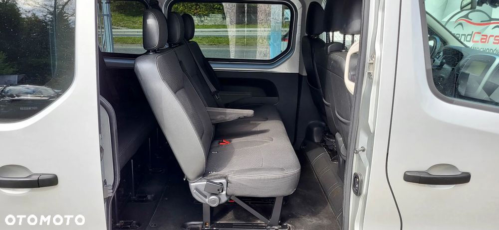 Opel Vivaro - 14