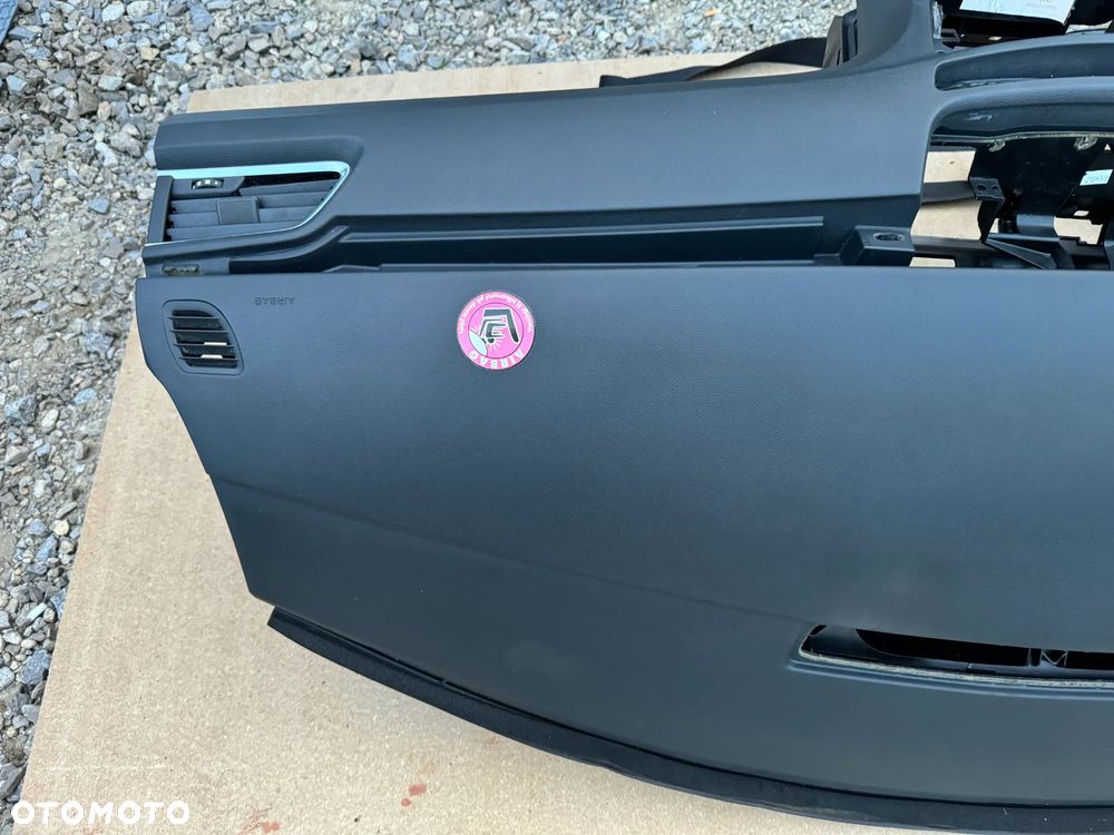 DESKA KONSOLA KOKPIT PODUSZKA PASY PEUGEOT 508 - 6