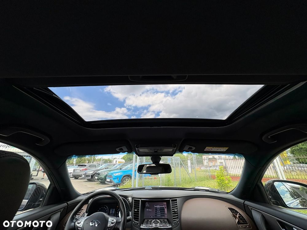 Infiniti QX70 5.0 S Premium EU6 - 25