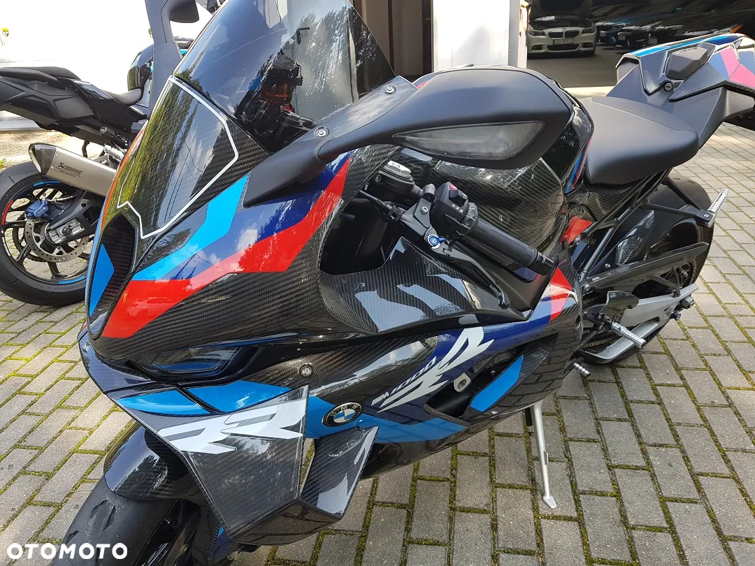 BMW S - 11