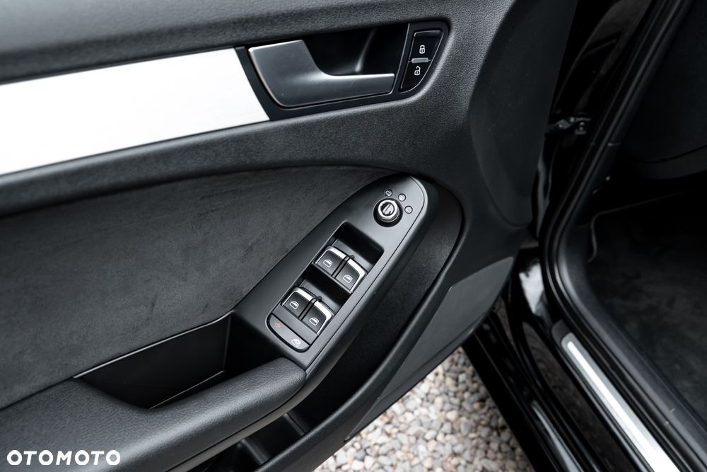 Audi A4 Avant 1.8 TFSI quattro S line Sportpaket - 15