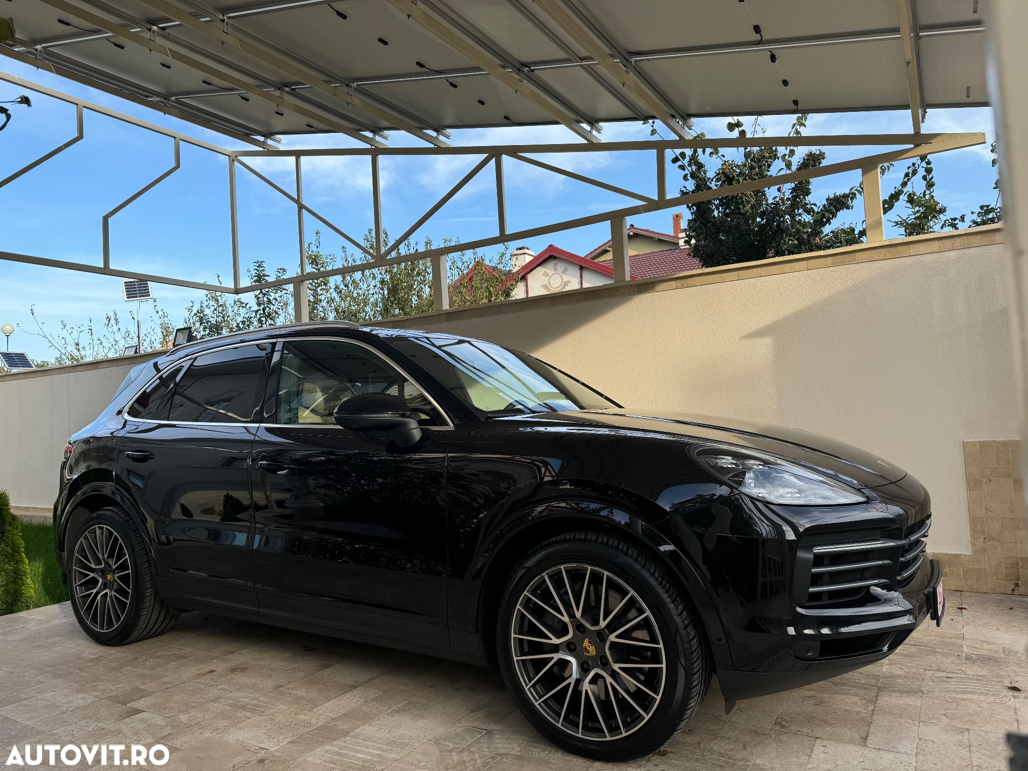 Porsche Cayenne - 11