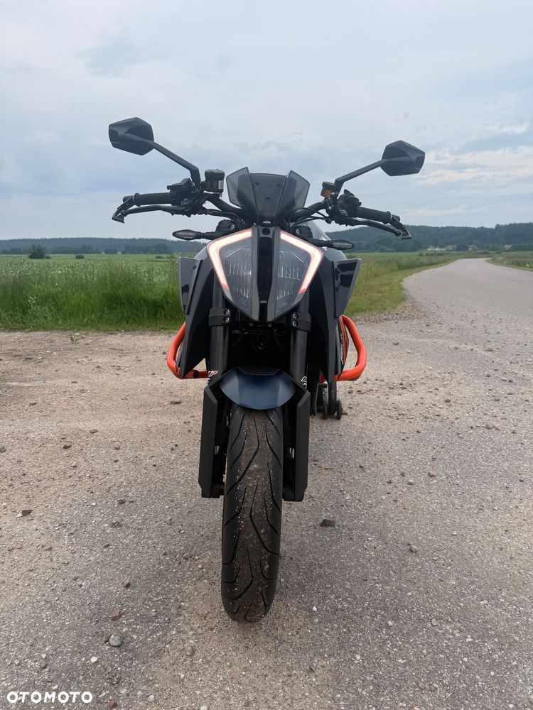 KTM Super Duke - 11