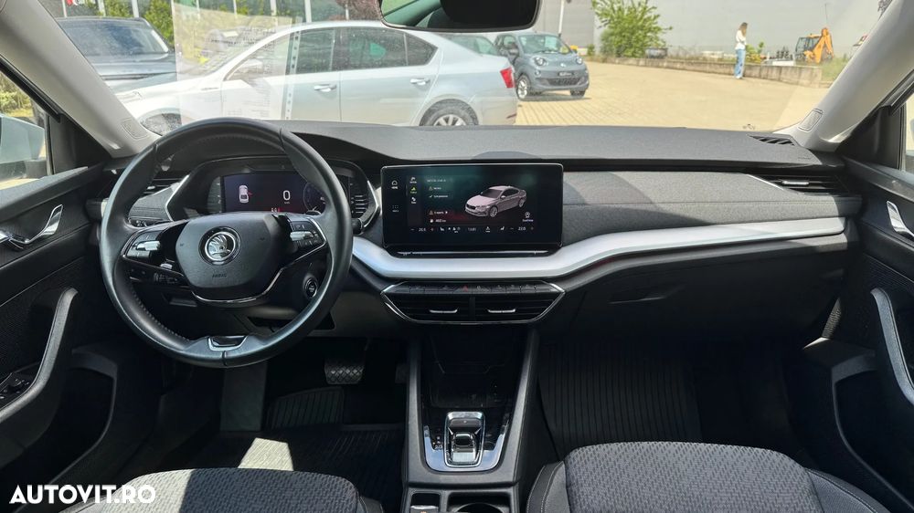 Skoda Octavia 2.0 TDI DSG Style - 12