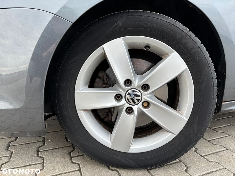 Volkswagen Jetta 1.6 TDI BMT Comfortline - 24