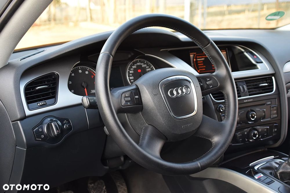 Audi A4 Limousine 1.8 TFSI Attraction - 27